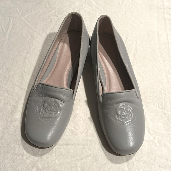 Taryn Ross women’s loafers size 7m - Picture 1 of 10